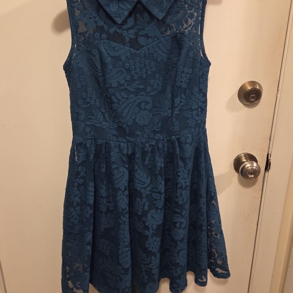Teal Blue Lace Peter Pan Collar Dress Sleeveless Fit & Flare Retro Mod Aesthetic